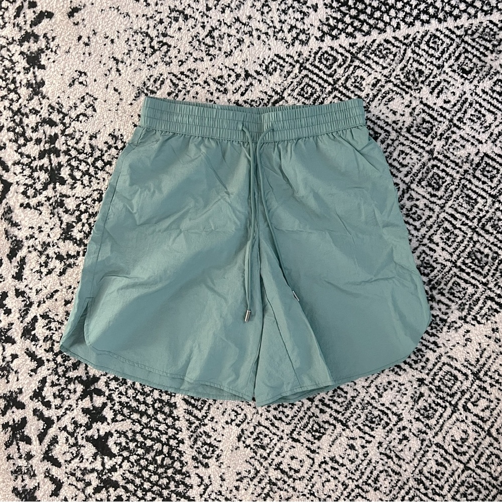 Womens active nylon shorts
